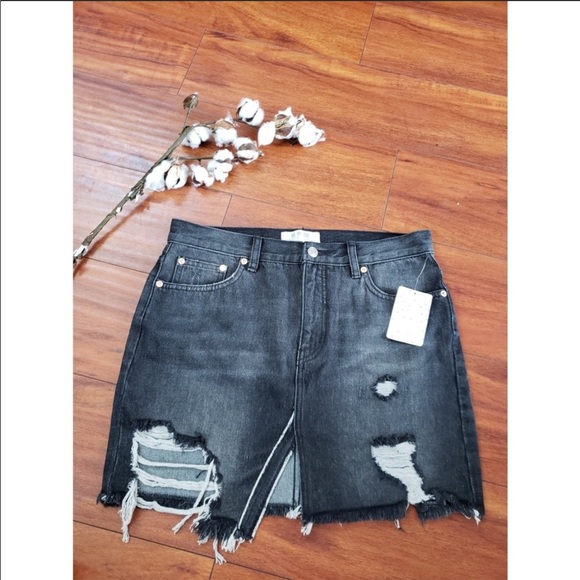 Free People Black Washed Ripped Denim Skirt - Picture 8 of 9